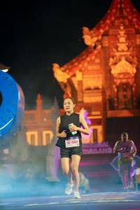 BIB: 102, 047
                            <button type="button" onclick="openModal(22475487)" class="btn btn-primary btn-sm float-right btn-popup" data-toggle="modal" data-target=".modal-high-quality">
                        <i class="fas fa-shopping-cart"></i> Add to Cart
                    </button>
                                            <button type="button" onclick="isThisMe(22475487, true)" class="btn btn-success btn-sm float-right btn-popup btn-isme hidden" data-toggle="tooltip" data-placement="bottom" title="นี่คือรูปของคุณใช่ไหม คลิกที่นี่เพื่อเอาเข้าอัลบั้ม">
                        <i class="fas fa-plus"></i> Add to album
                    </button>
                    <button type="button" onclick="isThisMe(22475487, false)" class="btn btn-warning btn-sm float-right btn-popup btn-isnotme hidden">
                        <i class="fas fa-ban"></i> Remove from album
                    </button>